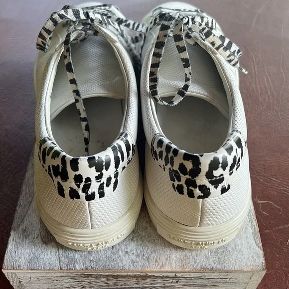 Yves Saint Laurent “Andy” Perforated Low Top Sneakers - Picture 5 of 16